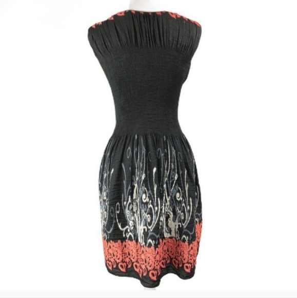 NWOT Black Max Edition Printed Shirred Stretch Dress Sz Small - Picture 4 of 13